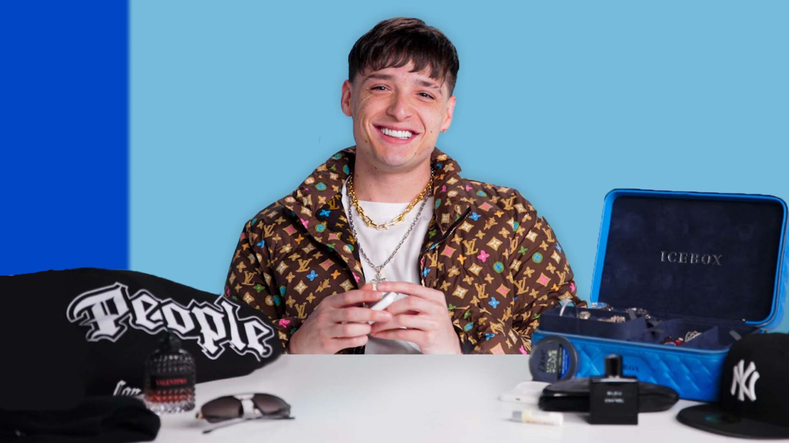 10 Things Peso Pluma Can't Live Without