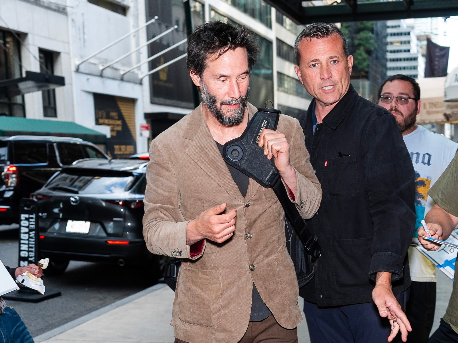Keanu Reeves Just Ran Back His Best Outfit of 1996