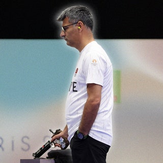 Yusuf Dikeç Made Olympic Excellence Look Impossibly Chill